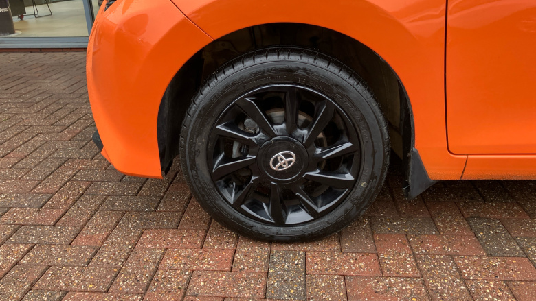 Toyota Aygo 1.0 VVT-i X-Cite 6 5dr Petrol Hatchback